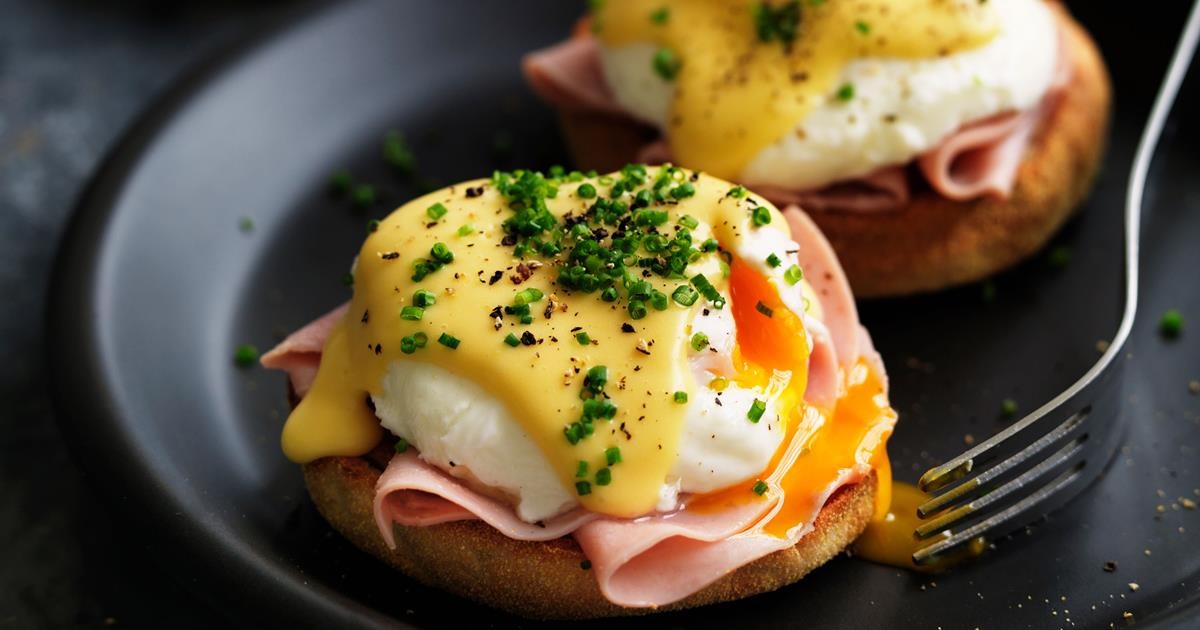 Real Men Cook - Eggs Benedict